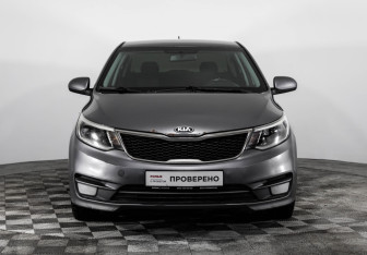 Подержанный автомобиль Kia Rio Sedan 2015 года (2 фото)