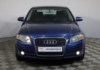 Подержанный автомобиль Audi A4 Sedan 2006 года (2 фото)