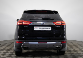 Подержанный автомобиль Geely Atlas 2019 года (6 фото)