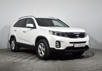Подержанный автомобиль Kia Sorento 2018 года (2 фото)