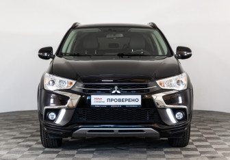 Подержанный автомобиль Mitsubishi ASX 2019 года (2 фото)