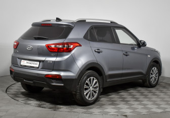 Подержанный автомобиль Hyundai Creta 2021 года (5 фото)
