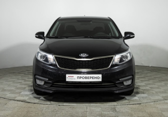 Подержанный автомобиль Kia Rio Sedan 2016 года (2 фото)