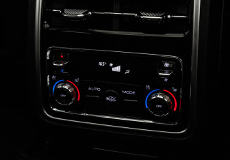 Подержанный автомобиль Tank 500 2023 года (36 фото)