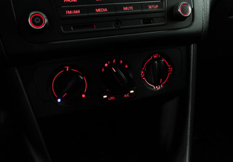 Подержанный автомобиль Volkswagen Polo Sedan 2019 года (15 фото)