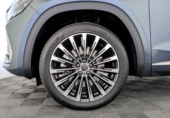 Новый Geely Monjaro 2025 (7 фото)