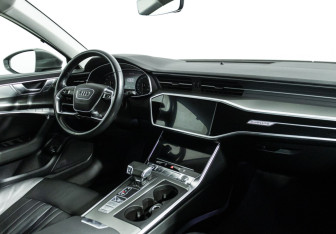 Подержанный автомобиль Audi A6 Sedan 2020 года (9 фото)