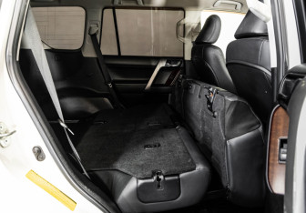 Подержанный автомобиль Toyota Land Cruiser Prado 2016 года (24 фото)