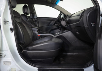 Подержанный автомобиль Kia Sportage 2011 года (19 фото)