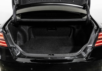 Подержанный автомобиль Toyota Camry Sedan 2015 года (25 фото)