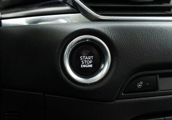 Подержанный автомобиль Mazda CX-5 2021 года (18 фото)