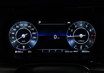 Подержанный автомобиль Kia K5 2022 года (12 фото)