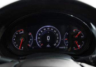 Подержанный автомобиль Opel Insignia Wagon 2014 года (12 фото)