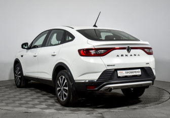 Подержанный автомобиль Renault Arkana 2019 года (7 фото)