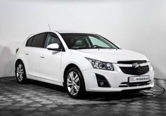 Подержанный автомобиль Chevrolet Cruze Hatchback 2013 года (3 фото)