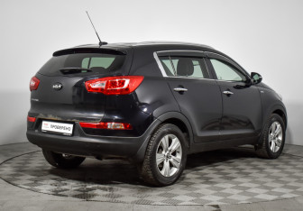 Подержанный автомобиль Kia Sportage 2013 года (5 фото)