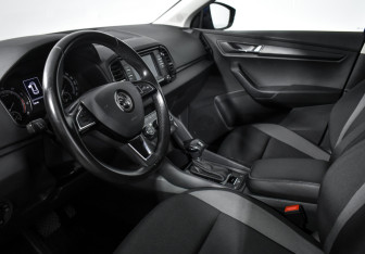 Подержанный автомобиль Skoda Karoq 2020 года (9 фото)
