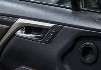 Подержанный автомобиль Lexus RX 2020 года (21 фото)