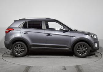 Подержанный автомобиль Hyundai Creta 2021 года (4 фото)