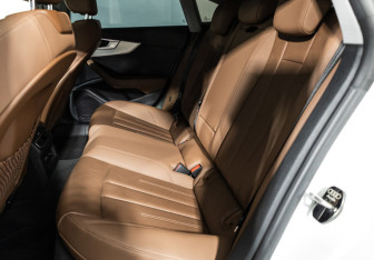 Подержанный автомобиль Audi A5 Liftback 2020 года (10 фото)