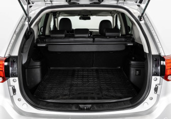 Подержанный автомобиль Mitsubishi Outlander 2021 года (22 фото)