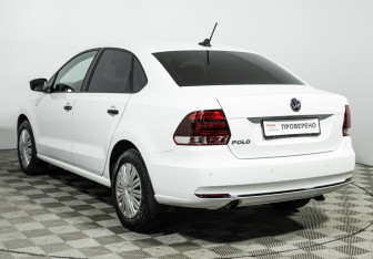 Подержанный автомобиль Volkswagen Polo Sedan 2019 года (7 фото)