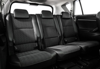 Подержанный автомобиль Toyota Verso 2015 года (22 фото)