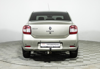 Подержанный автомобиль Renault Logan Sedan 2014 года (6 фото)