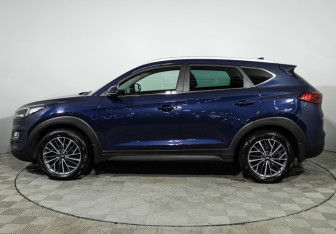 Подержанный автомобиль Hyundai Tucson 2020 года (8 фото)