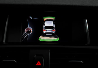 Подержанный автомобиль BMW X3 2014 года (20 фото)