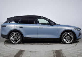 Подержанный автомобиль Voyah Free 2023 года (4 фото)