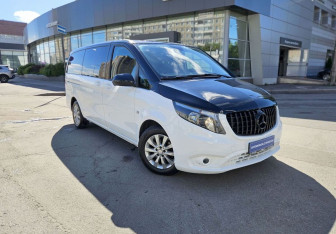 Подержанный автомобиль Mercedes-Benz Vito 2016 года (3 фото)