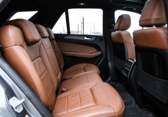 Подержанный автомобиль Mercedes-Benz GLE 2017 года (28 фото)