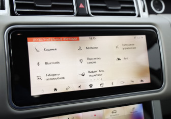 Подержанный автомобиль Land Rover Range Rover 2018 года (18 фото)