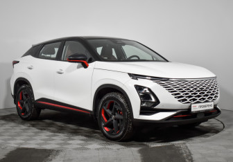 Подержанный автомобиль Omoda C5 2022 года (3 фото)