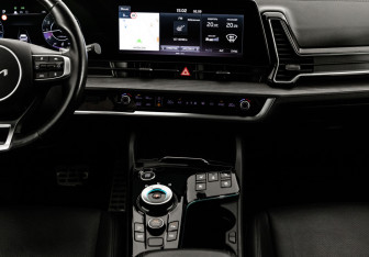 Подержанный автомобиль Kia Sportage 2023 года (12 фото)