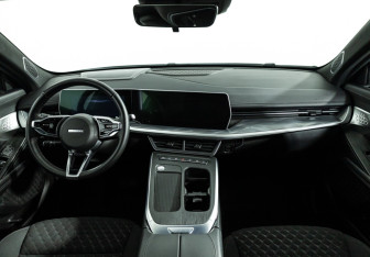 Подержанный автомобиль Haval F7 2024 года (13 фото)