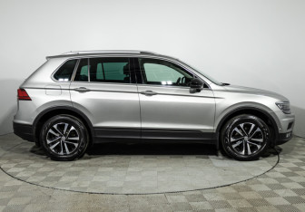 Подержанный автомобиль Volkswagen Tiguan 2019 года (4 фото)