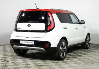 Подержанный автомобиль Kia Soul 2018 года (5 фото)