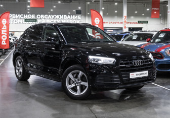 Подержанный автомобиль Audi Q5 2018 года (6 фото)