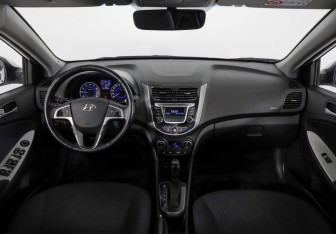 Подержанный автомобиль Hyundai Solaris Sedan 2015 года (11 фото)