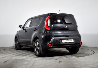 Подержанный автомобиль Kia Soul 2014 года (7 фото)
