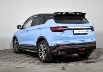 Подержанный автомобиль Geely Coolray 2022 года (7 фото)