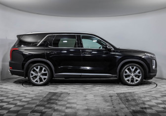 Подержанный автомобиль Hyundai Palisade 2021 года (4 фото)
