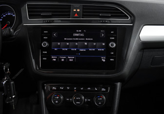 Подержанный автомобиль Volkswagen Tiguan 2019 года (16 фото)