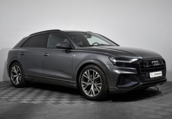 Подержанный автомобиль Audi Q8 2019 года (3 фото)