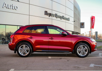 Подержанный автомобиль Audi Q5 2019 года (6 фото)