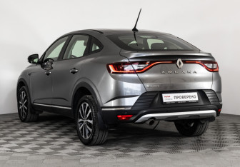 Подержанный автомобиль Renault Arkana 2020 года (8 фото)