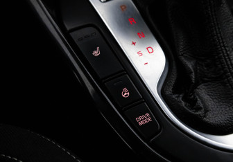 Подержанный автомобиль Kia Cerato Sedan 2019 года (15 фото)