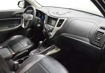 Подержанный автомобиль Changan CS35 2014 года (12 фото)